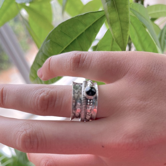 Silver meditation spinner rings with Gemstones - Picture 2 of 9